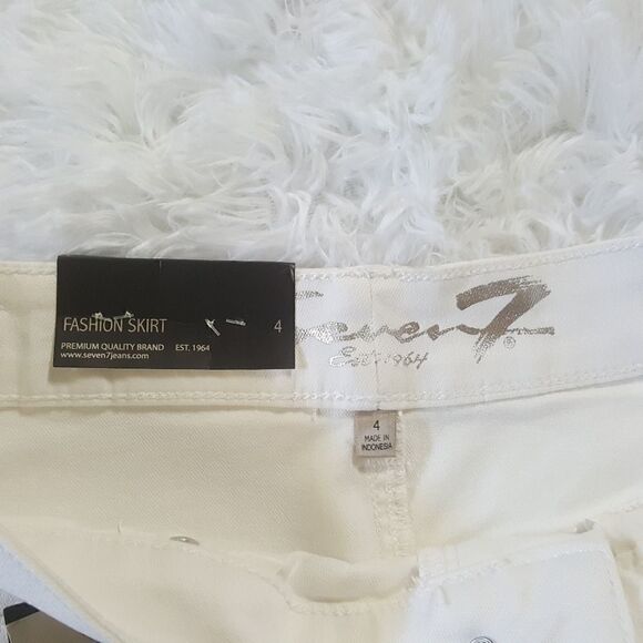 SEVEN7 White Floral Embroidered Skirt NWT Size 4 - Picture 5 of 10